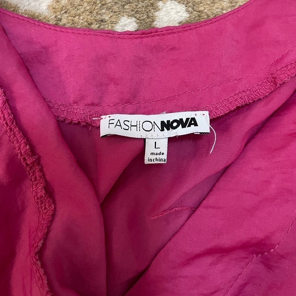 Fashion Nova pink polyester wrap snap button bodysuit women’s size large - Picture 6 of 6